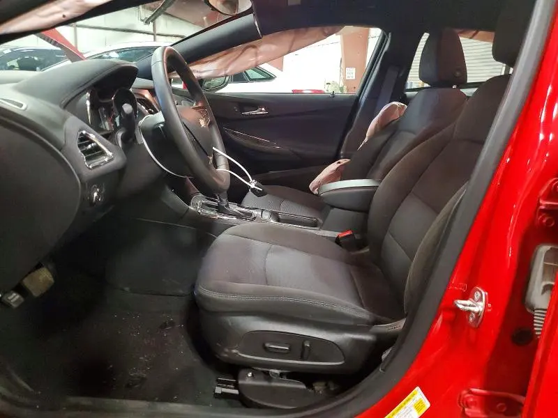 2017 CHEVROLET CRUZE LT  