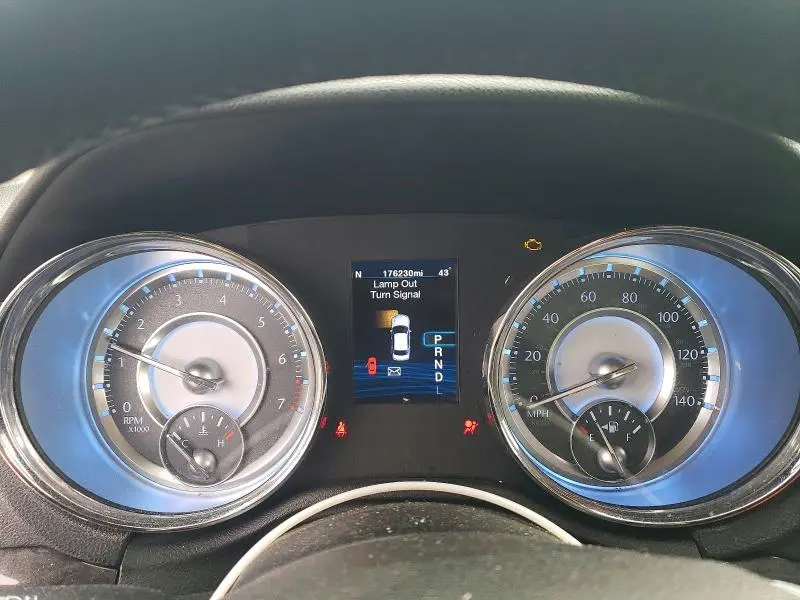 2012 CHRYSLER 300 LIMITED  