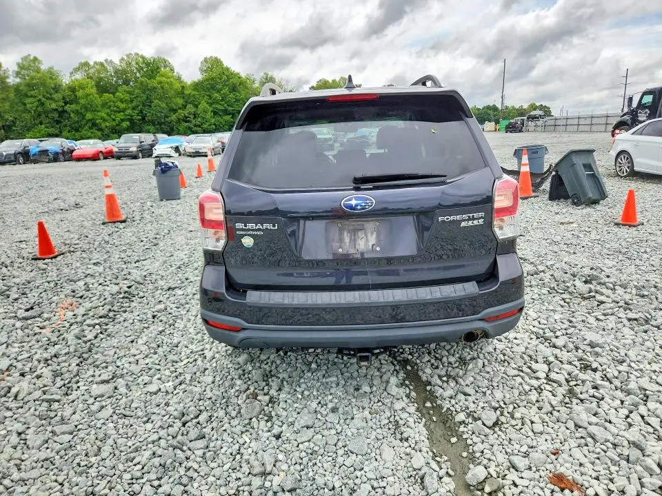 2017 SUBARU FORESTER 2.5I LIMITED  