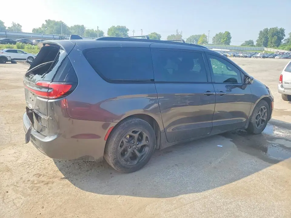 2021 CHRYSLER PACIFICA HYBRID LIMITED  