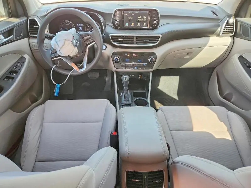 2021 HYUNDAI TUCSON SEL  