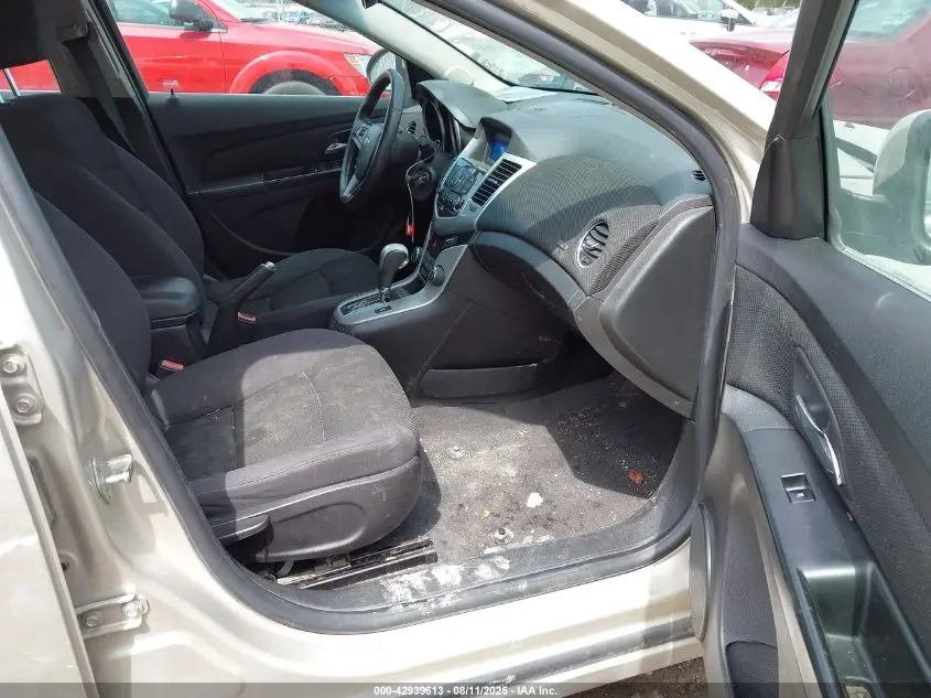 2013 CHEVROLET CRUZE LT