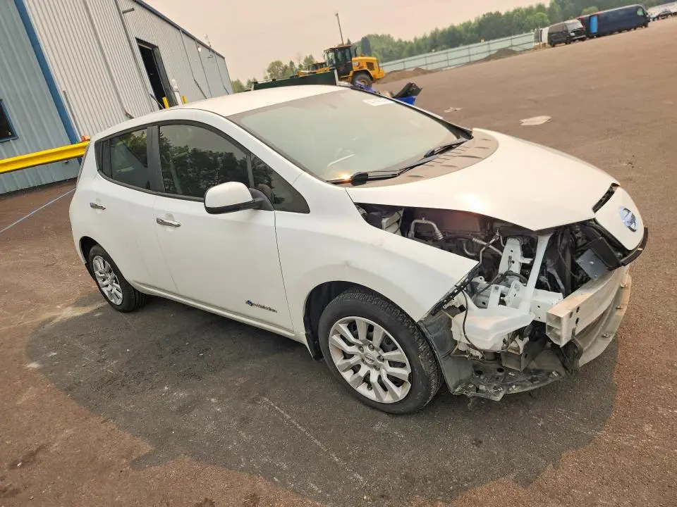2013 NISSAN LEAF S  