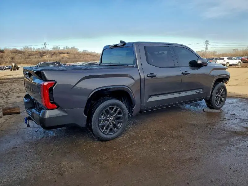 2022 TOYOTA TUNDRA CREWMAX PLATINUM  