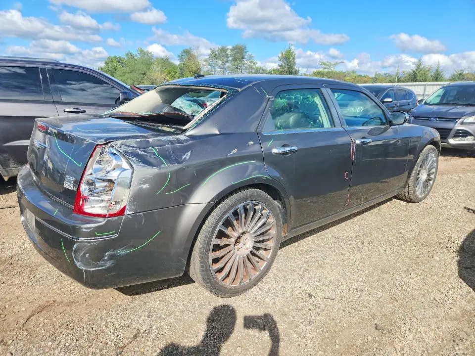 2010 CHRYSLER 300 TOURING  