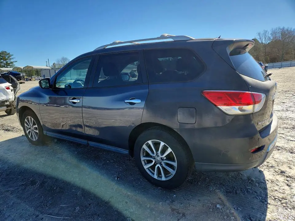 2013 NISSAN PATHFINDER S  