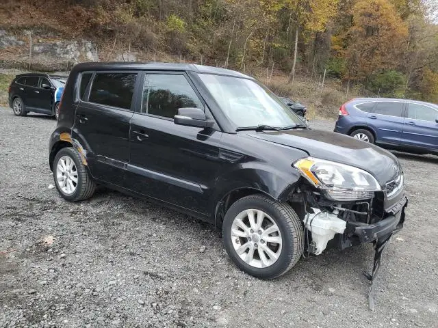 2013 KIA SOUL +  