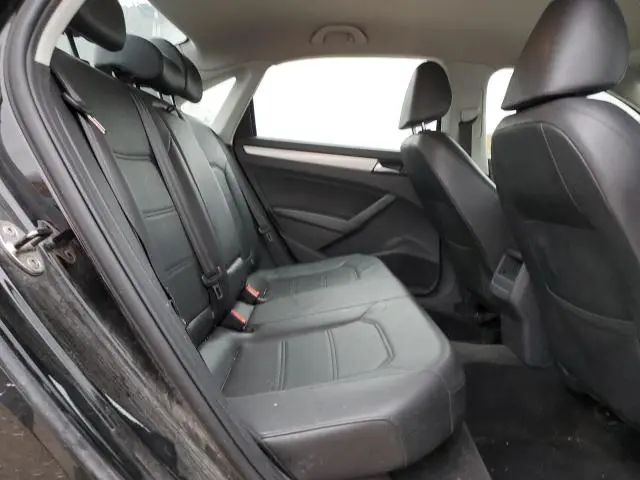 2012 VOLKSWAGEN PASSAT SE  