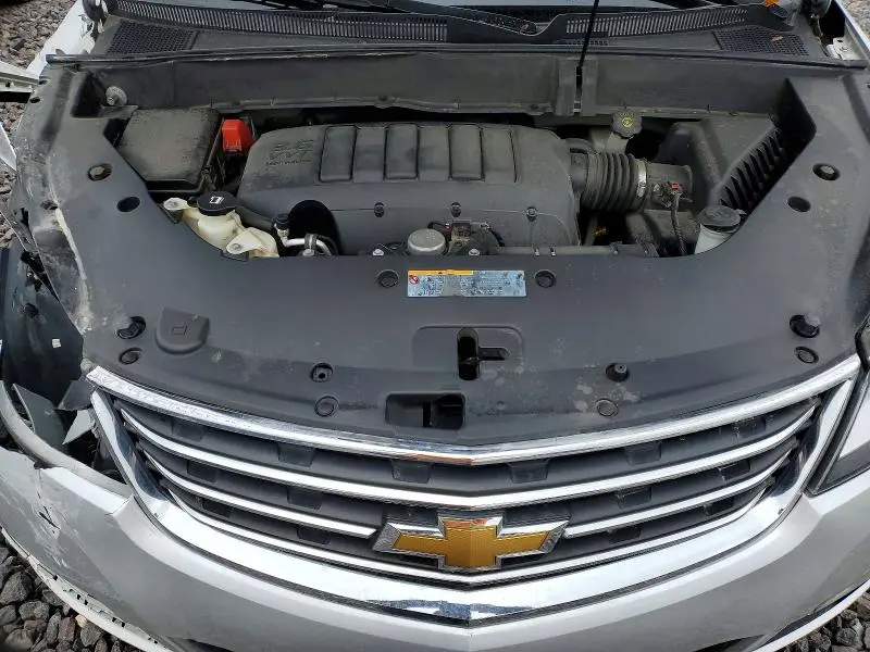 2017 CHEVROLET TRAVERSE LT  