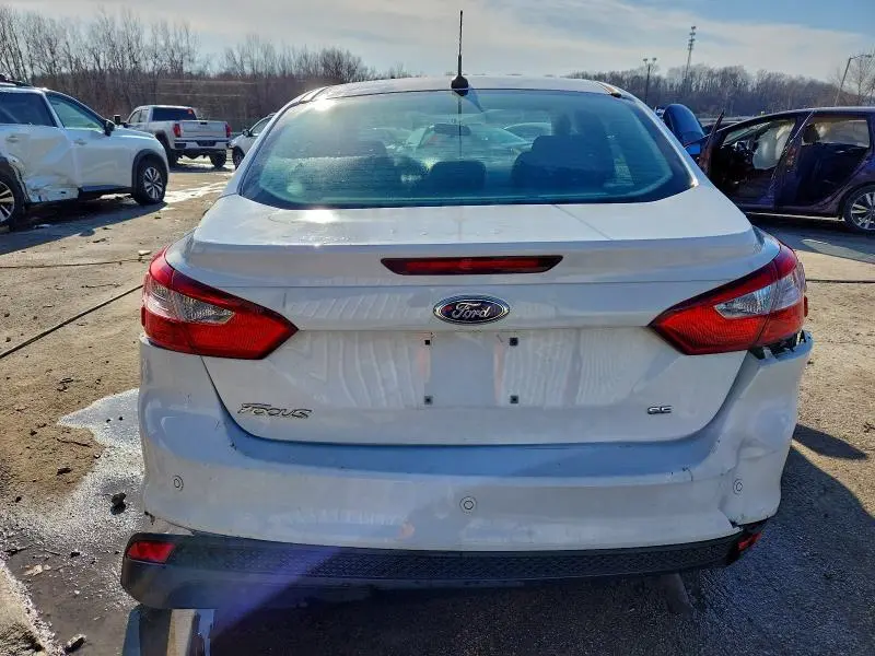 2013 FORD FOCUS SE  