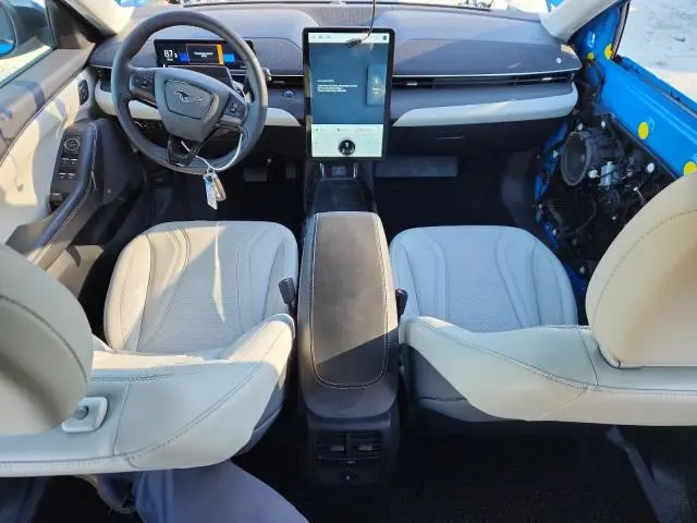 2024 FORD MUSTANG MACH-E PREMIUM  