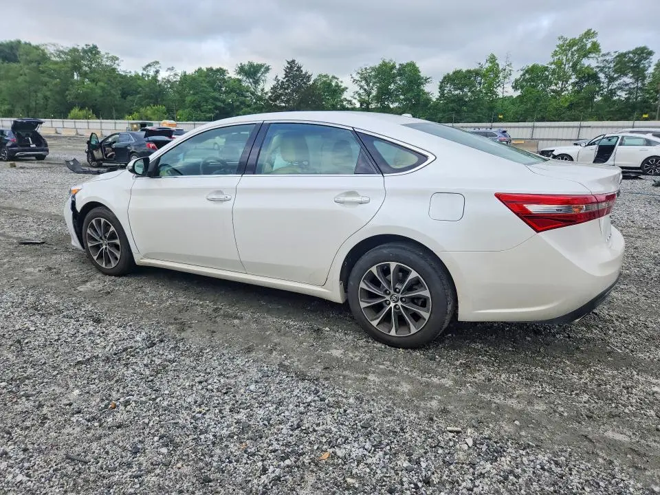 2016 TOYOTA AVALON XLE  