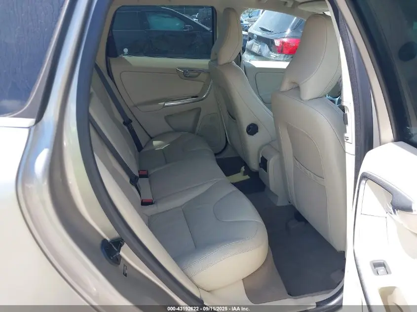 2013 VOLVO XC60 3.2 PREMIER PLUS