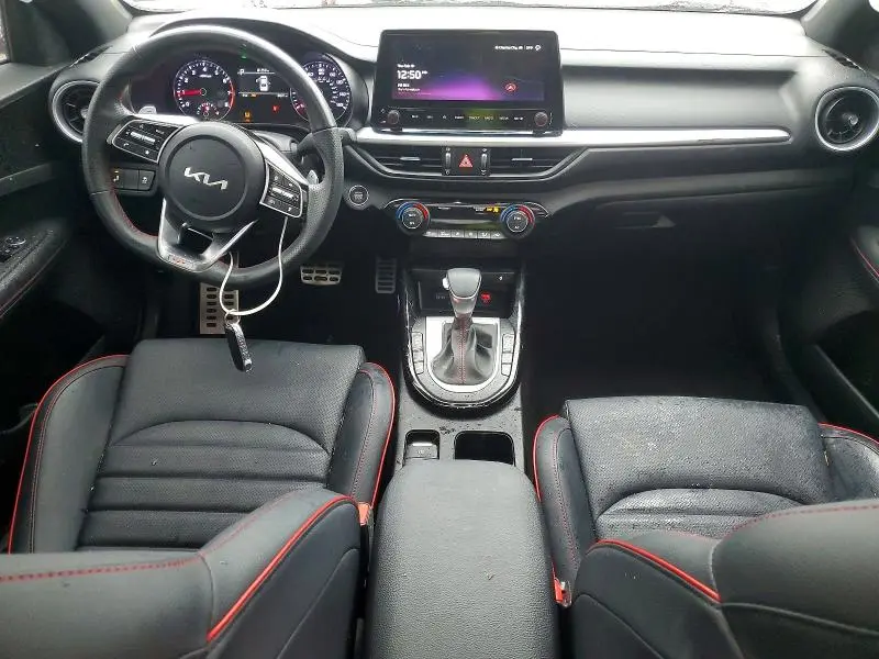 2023 KIA FORTE GT  