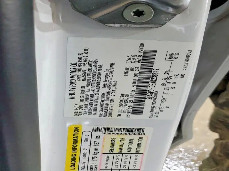 2019 FORD FUSION SE  