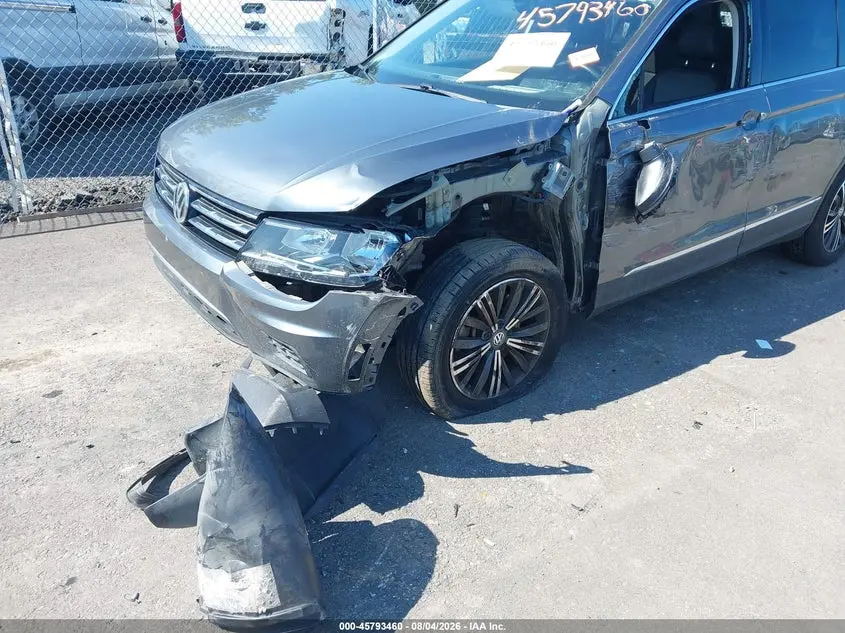 2018 VOLKSWAGEN TIGUAN  