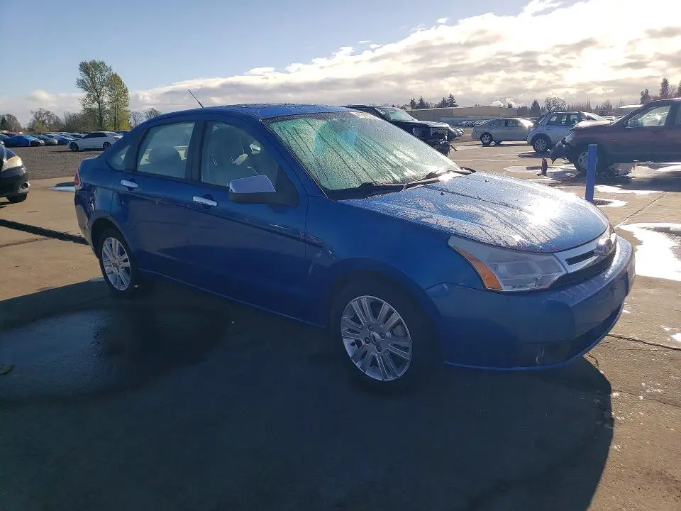 2010 FORD FOCUS SEL  