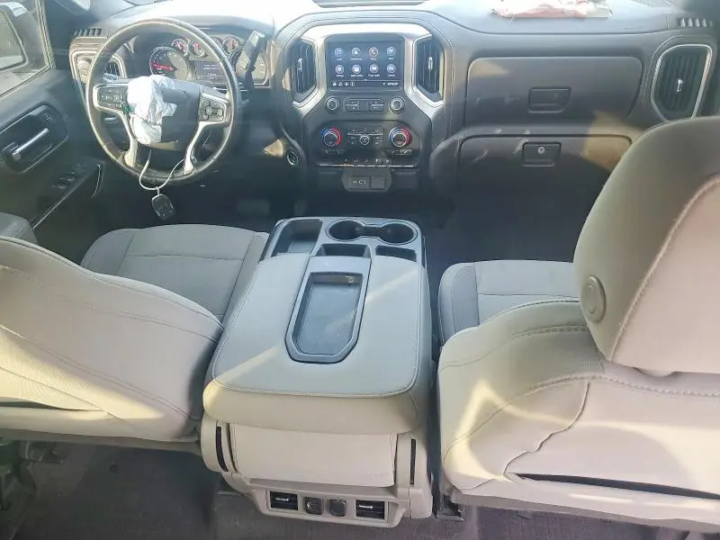 2019 CHEVROLET SILVERADO C1500 LT  