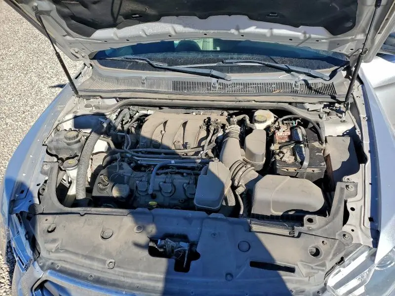 2013 FORD TAURUS SE  