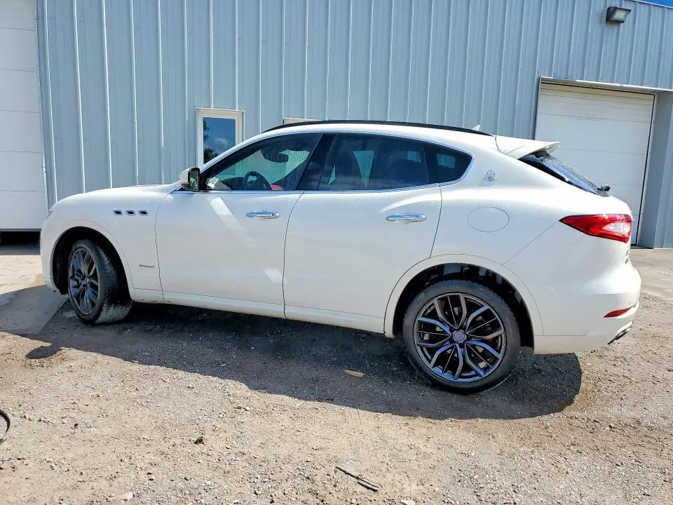 2018 MASERATI LEVANTE S SPORT  