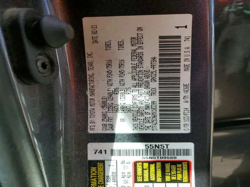 2021 TOYOTA TACOMA SR5 V6  