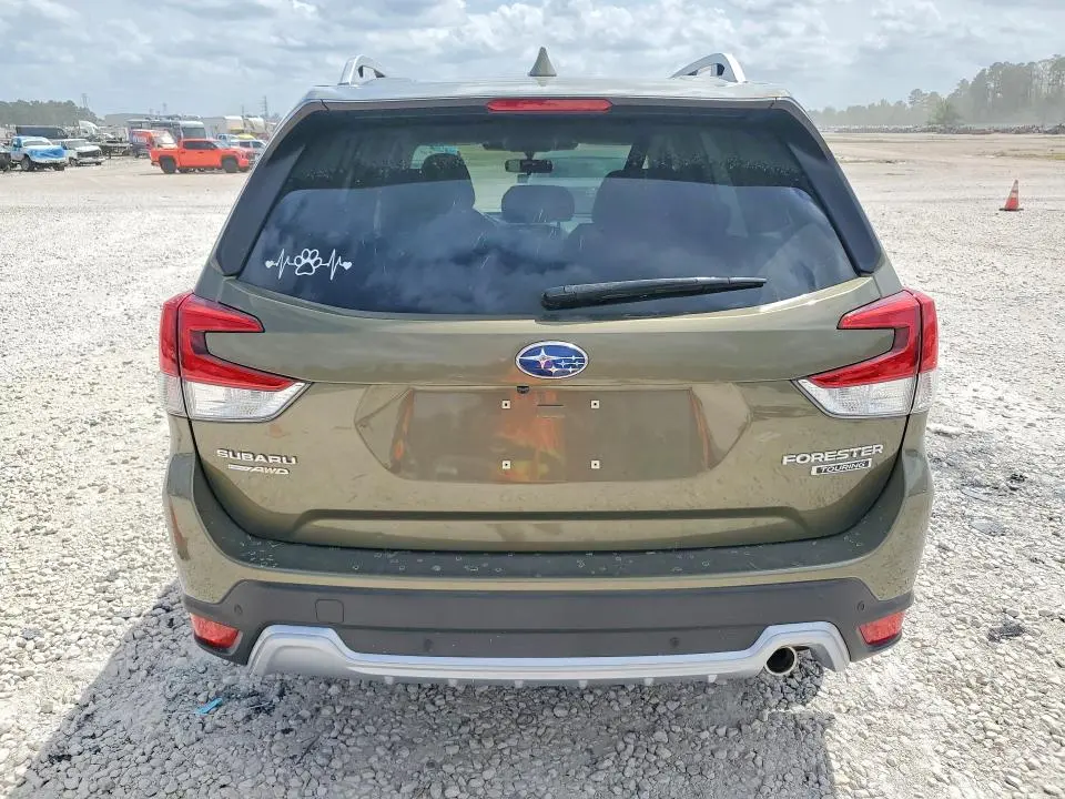 2022 SUBARU FORESTER TOURING  