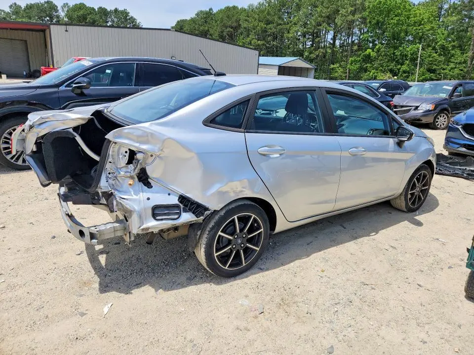 2017 FORD FIESTA SE  