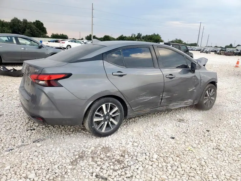 2021 NISSAN VERSA SV