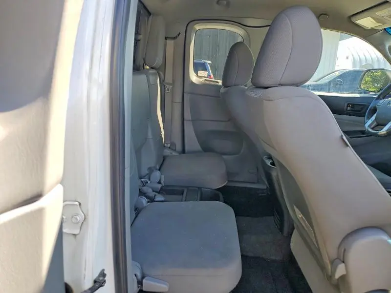 2013 TOYOTA TACOMA BASE  