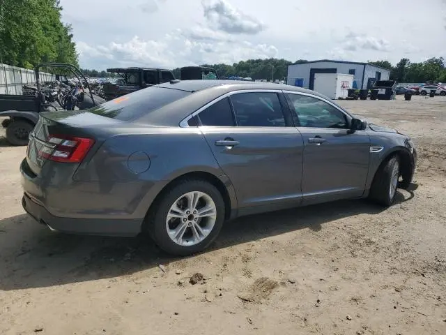 2017 FORD TAURUS SE  