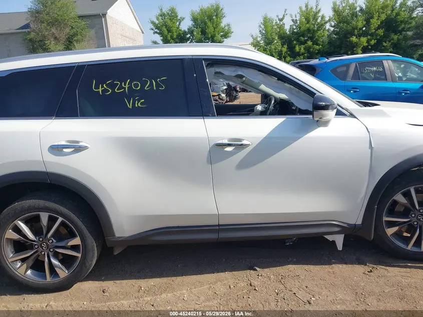 2022 INFINITI QX60 LUXE AWD