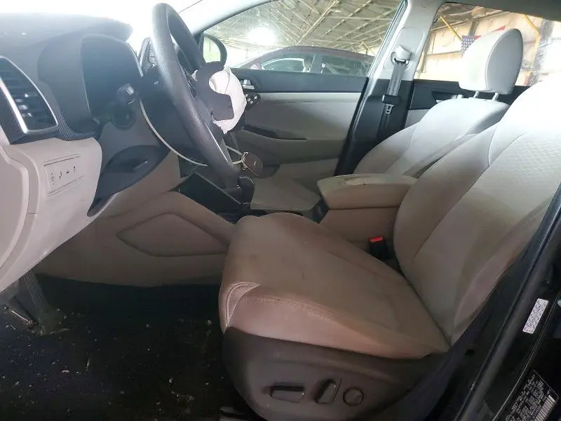 2020 HYUNDAI TUCSON SEL  