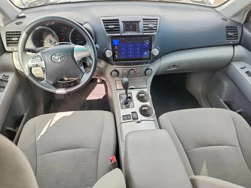 2011 TOYOTA HIGHLANDER BASE  