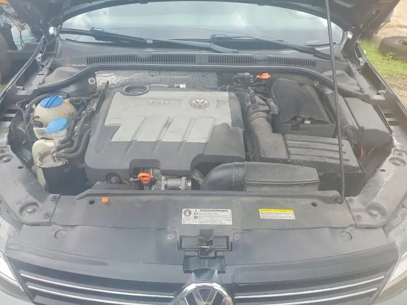 2013 VOLKSWAGEN JETTA TDI  