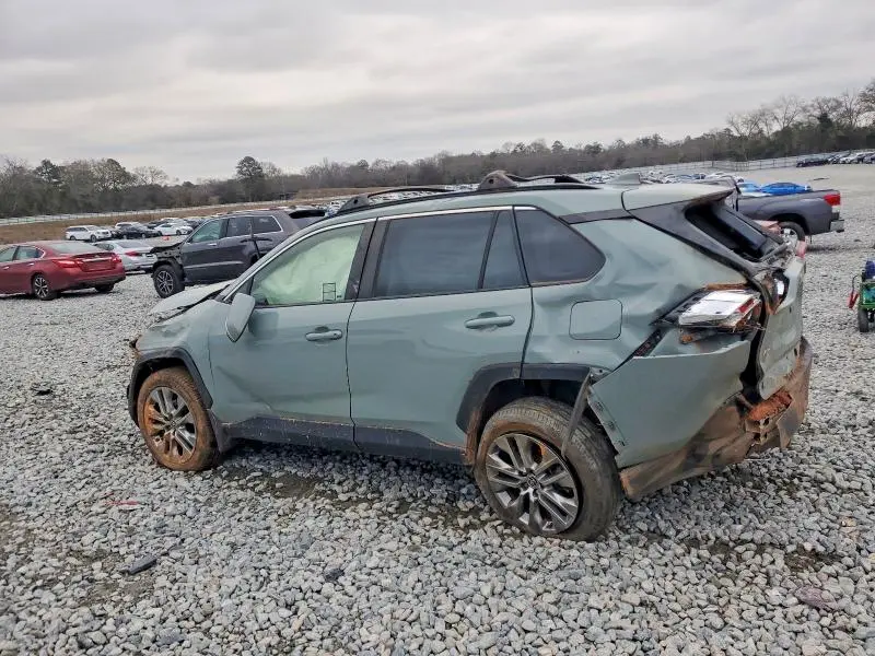 2023 TOYOTA RAV4 XLE PREMIUM  