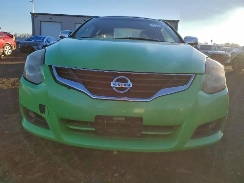 2010 NISSAN ALTIMA SR  