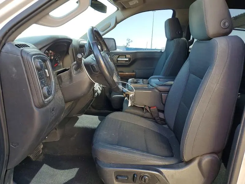 2020 CHEVROLET SILVERADO K1500 LT  