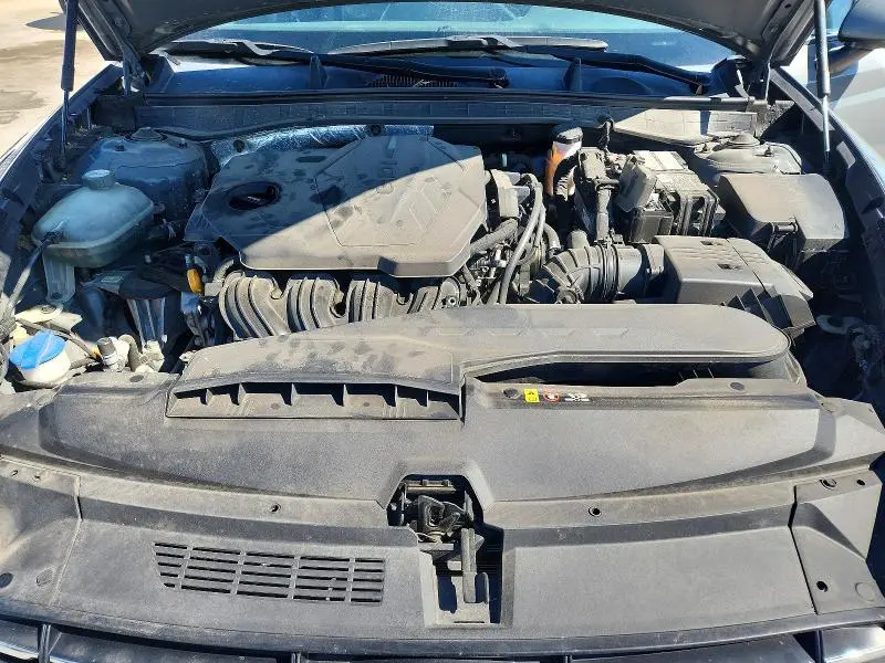2020 HYUNDAI SONATA SE  