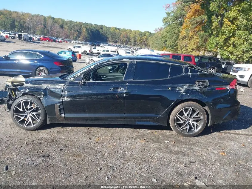 2023 KIA STINGER GT-LINE