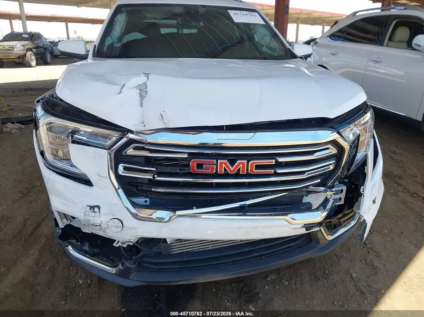 2024 GMC TERRAIN FWD SLT