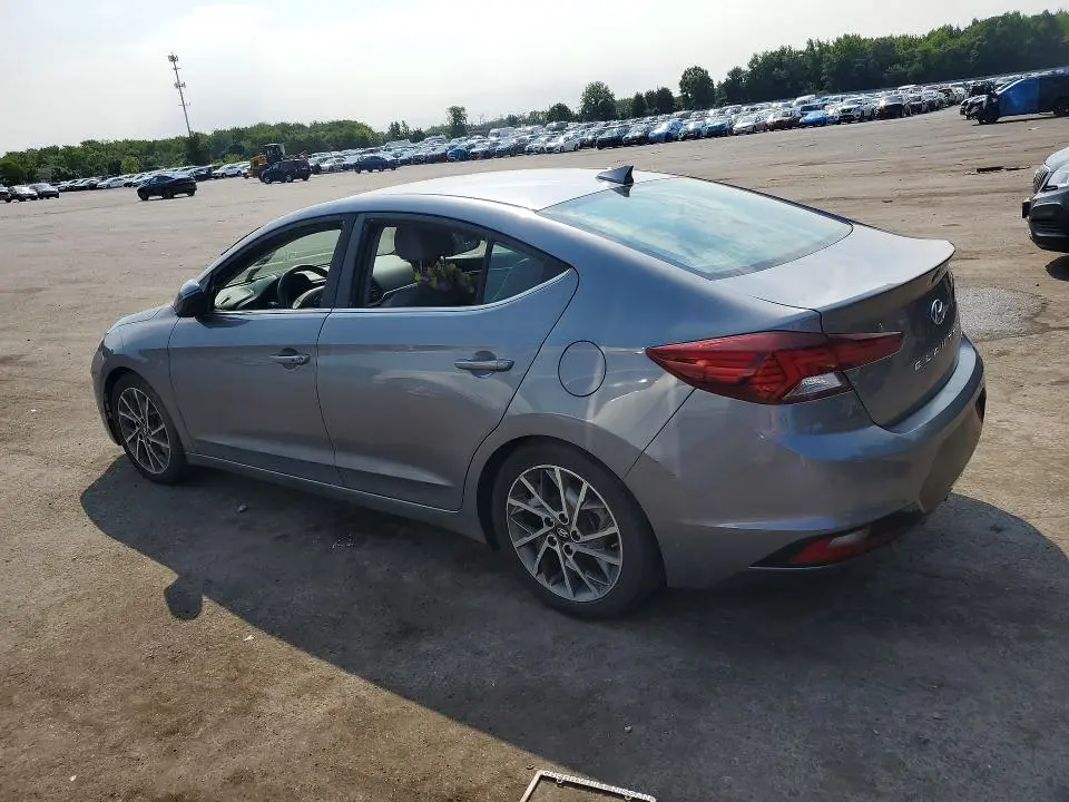 2019 HYUNDAI ELANTRA LIMITED  