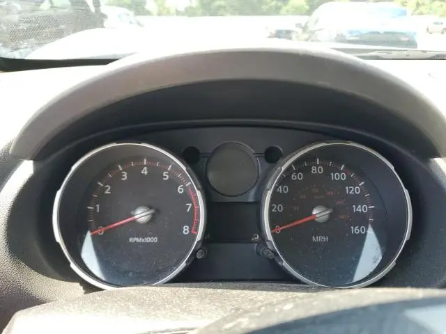 2010 NISSAN ROGUE S  