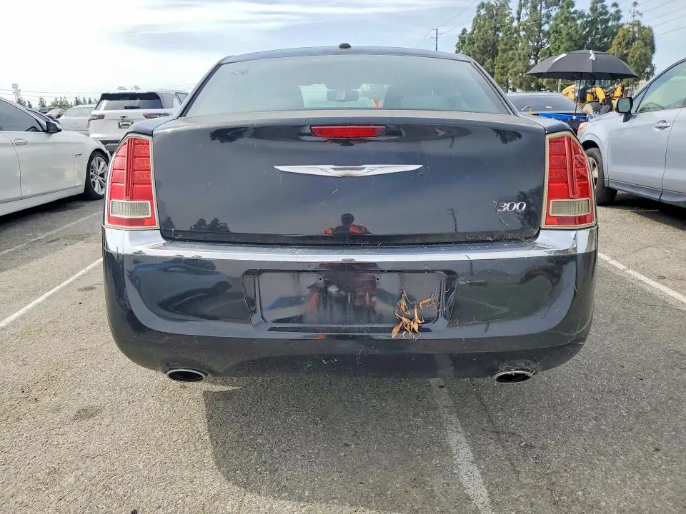 2012 CHRYSLER 300   