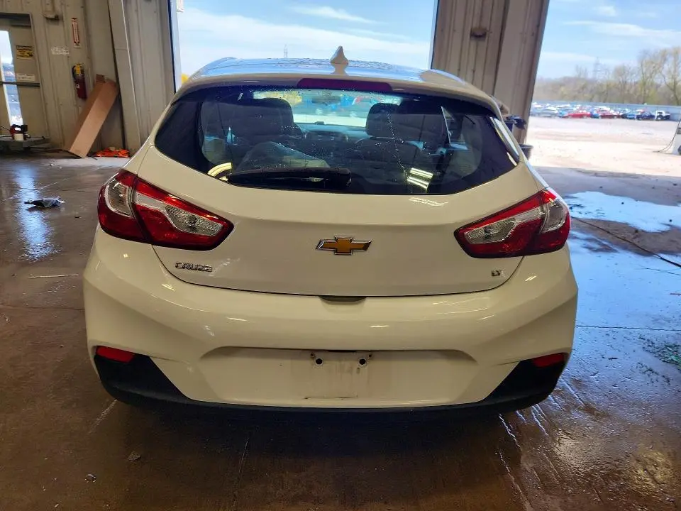 2017 CHEVROLET CRUZE LT  