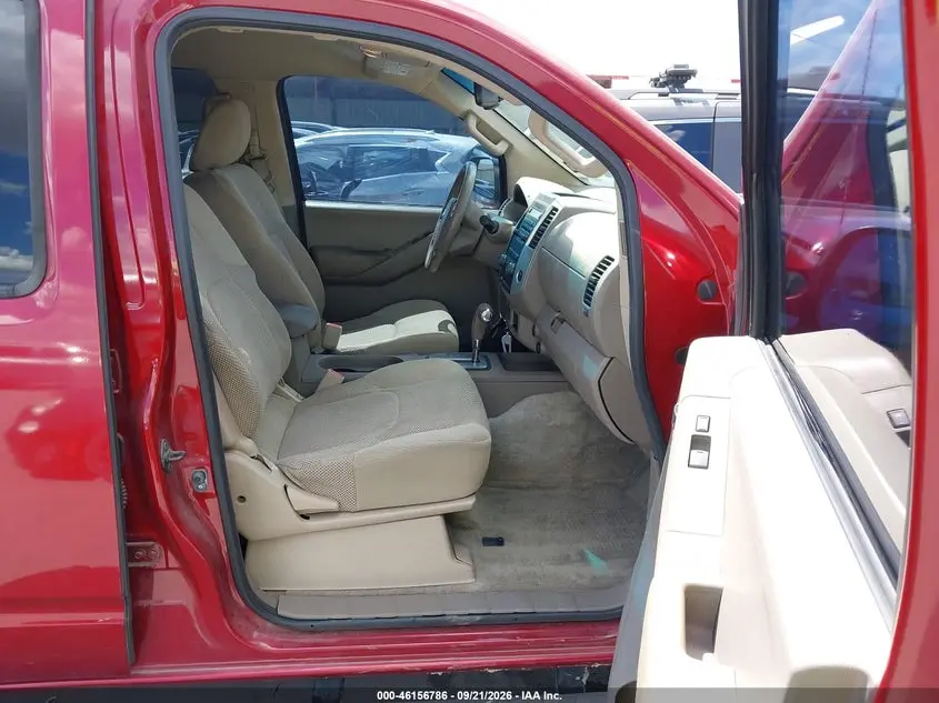 2012 NISSAN FRONTIER SV