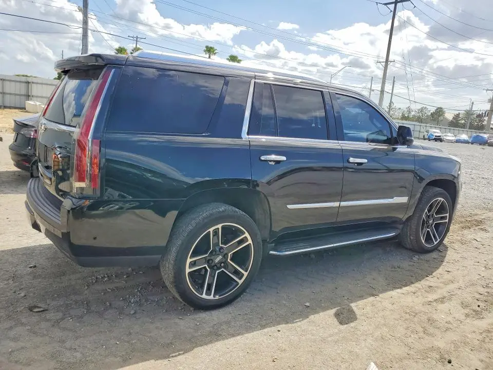 2020 CADILLAC ESCALADE LUXURY  
