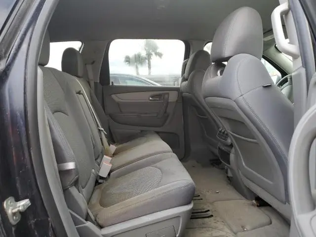 2015 CHEVROLET TRAVERSE LS  
