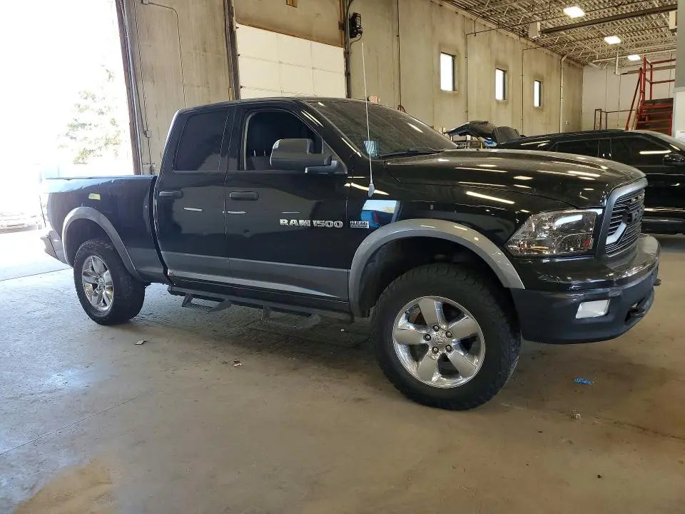 2012 DODGE RAM 1500 SLT  