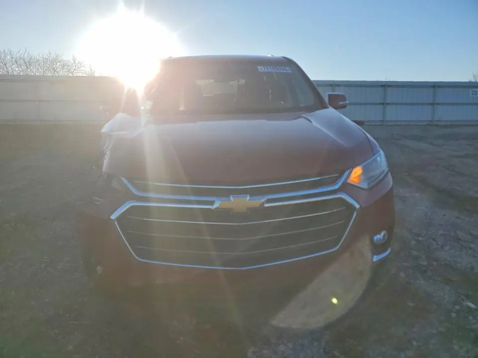2020 CHEVROLET TRAVERSE LT  