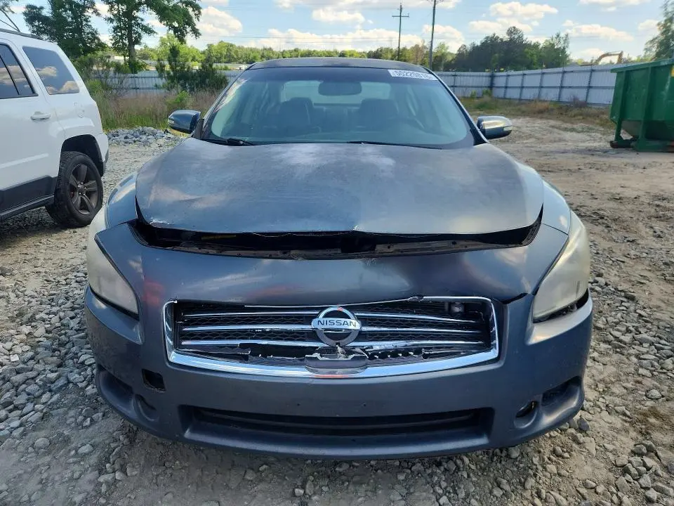 2010 NISSAN MAXIMA 3.5 S  